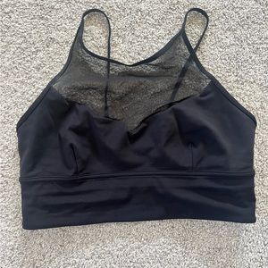 Black lululemon sports bra